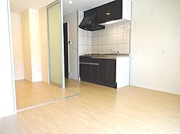 北九州都市モノレール小倉線 小倉駅 3.5kmの賃貸マンション 2階1LDKのリビング/ダイニング