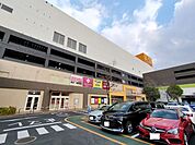 サニーサイドモール小倉 徒歩14分。 1090m