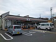 セブンイレブン様まで800m