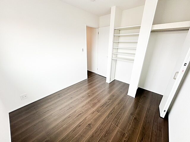 室内 伊勢崎市寿町46