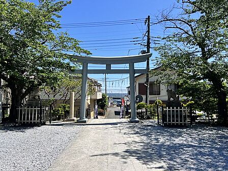 走水神社 車で17分　7.4km 7400m