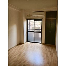 ラ・メゾンパシフィック芳野 B（2階部分） 2階ワンルームの室内