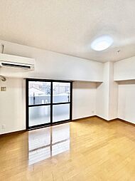 名古屋市営名城線 平安通駅 徒歩4分の賃貸マンション 6階ワンルームのリビング/ダイニング