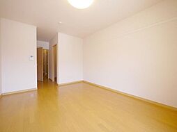 レオネクストサニーハウス前原 1階2LDKのリビング/ダイニング