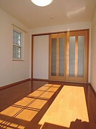 メゾンエスポールII　Ｃ 1階2DKのリビング/ダイニング