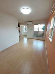 フォルシュII 2階1LDKのリビング/ダイニング