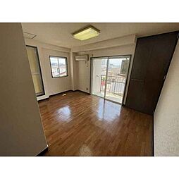 ジュネス北駅 3階1Kのリビング/ダイニング