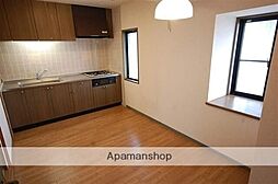 ナイスアーバン井野 5階3DKのリビング/ダイニング