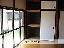 カーサカメイ昭和町 3DKのリビング/ダイニング