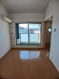 グレイスタウンＣ 2階1LDKのリビング/ダイニング