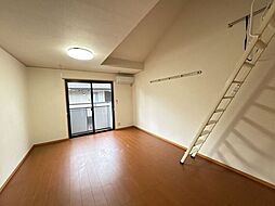 リビングタウン上並榎　Ａ/Ｂ 2階1Kのリビング/ダイニング