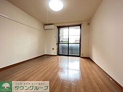 クリザンティーム 1階1Kのリビング/ダイニング