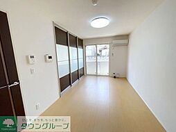 カラーズ ガーデン 1階1LDKのリビング/ダイニング