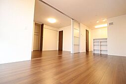 ルビー　Ｃ 2階2LDKのリビング/ダイニング