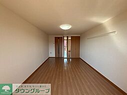 グランチェスタA 2階1Kのリビング/ダイニング