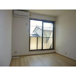 シャン・ド・フルールＢ 2階1Kのリビング/ダイニング