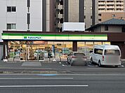 ファミリーマート仙台荒井東店 徒歩6分。 430m