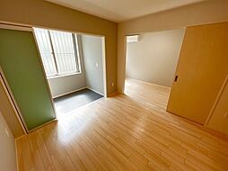 トータスV 103 1階1LDKのリビング/ダイニング