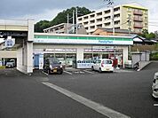 ファミリーマート北仙台駅前店 徒歩8分。 620m