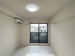 RS Residence 205 2階ワンルームのリビング/ダイニング