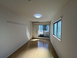 プランドール銀杏町 103 1階ワンルームのリビング/ダイニング