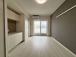 リブリ・サウスアベニュー 207 2階1Kのリビング/ダイニング