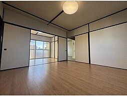 梅田ハイツ 404 4階2DKのリビング/ダイニング