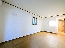 サンパークIII 102 1階1LDKのリビング/ダイニング