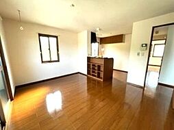 シャン北中　Ｃ 201 2階1LDKのリビング/ダイニング