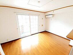 メゾン・サントウＣ棟 105 1階2LDKのリビング/ダイニング