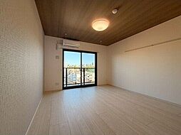 プレシャス川内 302 3階1Kのリビング/ダイニング