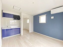 メリディアン川平参番館 301 3階1LDKのリビング/ダイニング