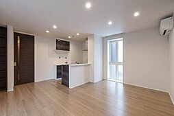 ベレオ・花京院 203 2階1LDKのリビング/ダイニング