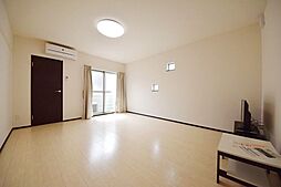 レオネクストアイミ5 104 1階1Kのリビング/ダイニング