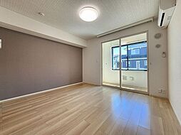 モダン・カーサ 104 1階1Kのリビング/ダイニング