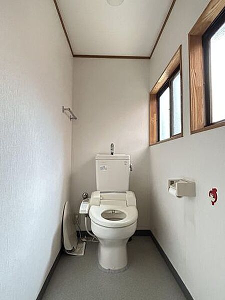 トイレを拡大表示