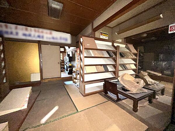 室内
