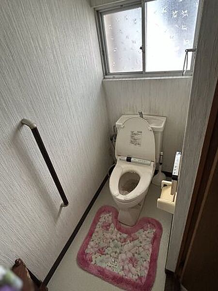 トイレを拡大表示
