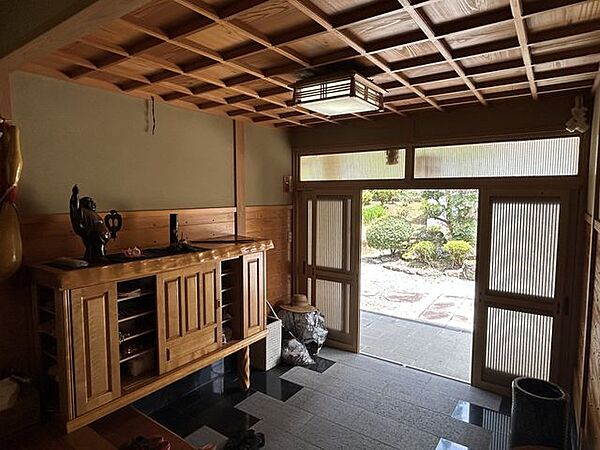 玄関