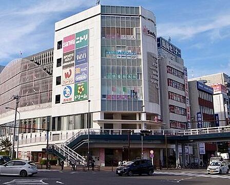 サクラス戸塚 徒歩9分。 700m