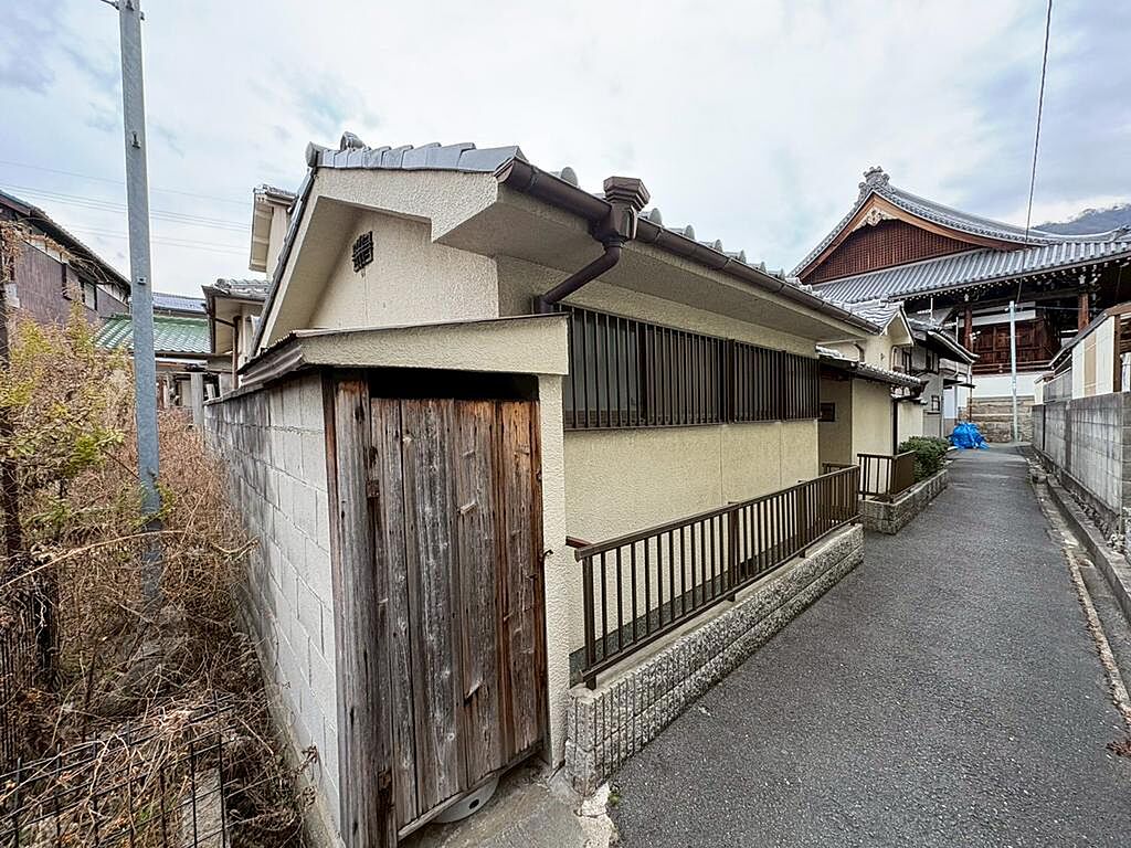 Image 10