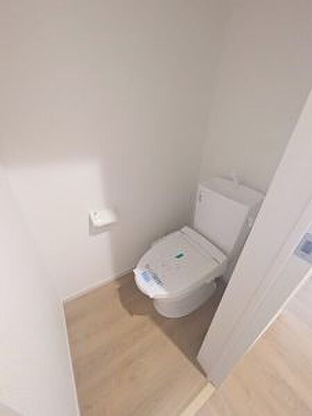 トイレを拡大表示