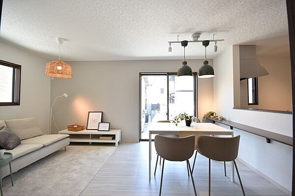 リビング/ダイニング