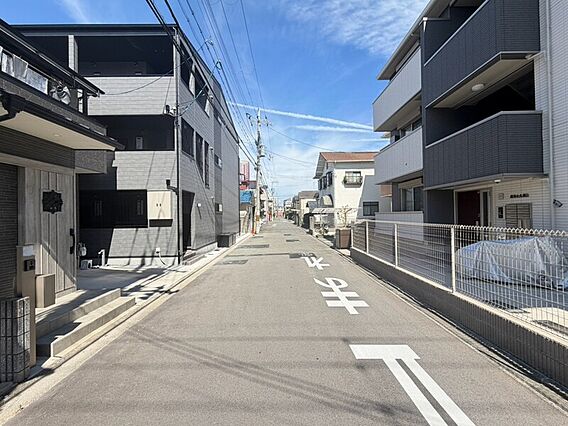 物件前面道路！...
