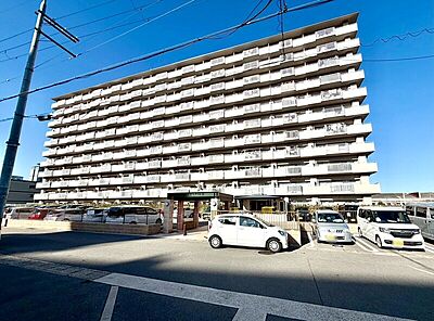 外観:総戸数206戸の大規模マンション! 外観:総戸数206戸の大規模マンション!