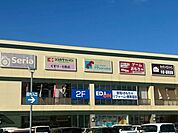 万代 熊取店 1360m