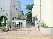 ◇閑静で穏やかな住環境は、子育て世帯も安心の立地です。
