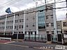 周辺：川口市立幸並中学校閑静な住宅街に位置しており、地域の目も行き届きやすいため治安が良く安心です。落ち着いた環境で、お子様が勉強や部活動にのびのびと打ち込める子育て世帯に嬉しい立地です。 770m