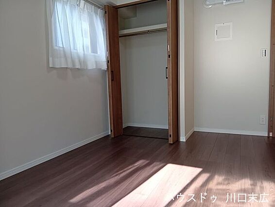 木の温もりが感...