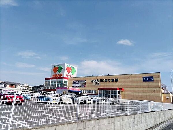 周辺を拡大表示